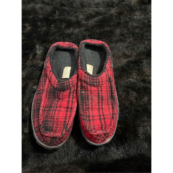 Eddie Bauer yurt plaid slippers red black 12 main image 4